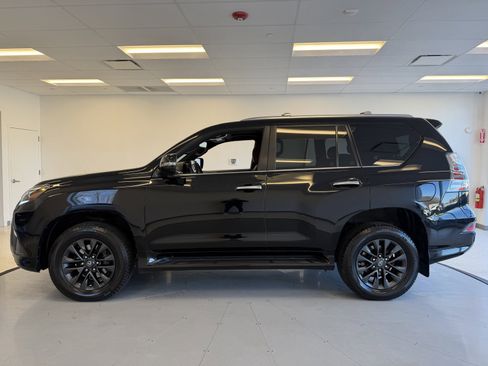 Used 2023 Lexus GX 460 Premium image 4