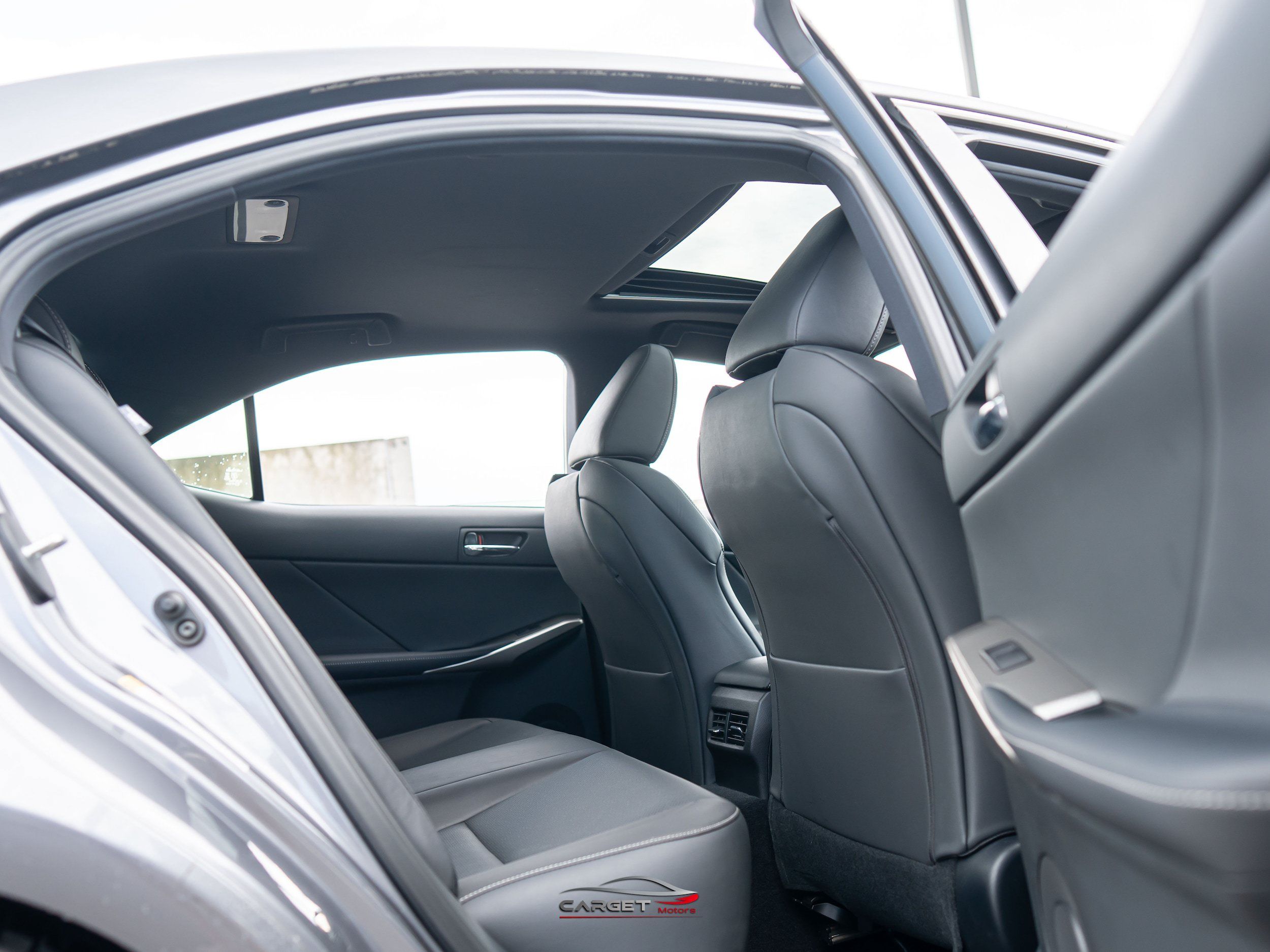 Used 2016 Lexus IS 300 AWD w/ F Sport Package image 19