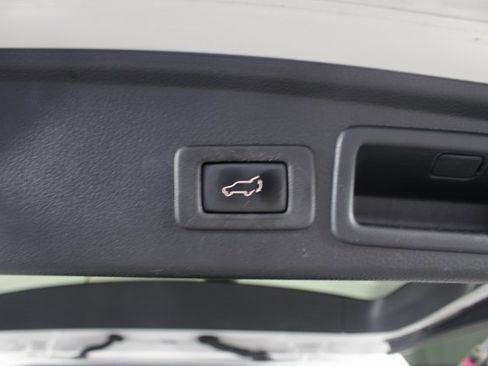 Used 2017 Subaru Forester 2.0XT Touring image 22