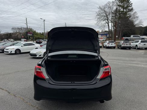Used 2012 Toyota Camry SE image 27