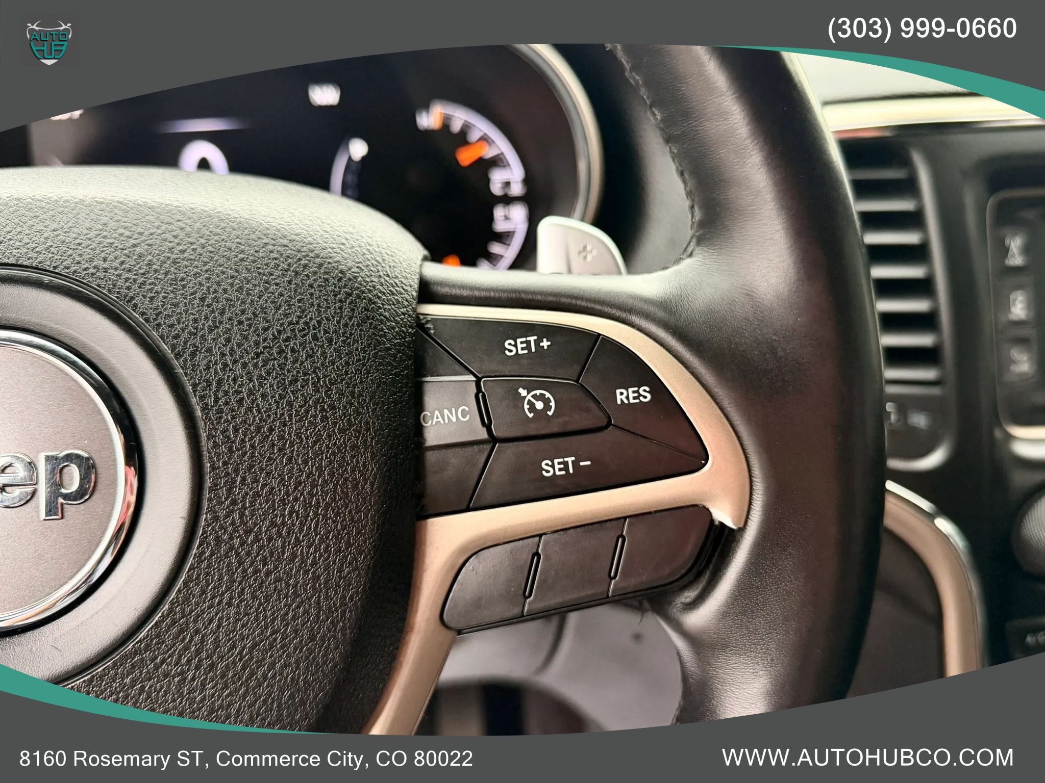 Used 2017 Jeep Grand Cherokee Laredo w/ Quick Order Package 23E AWD/4WD image 16