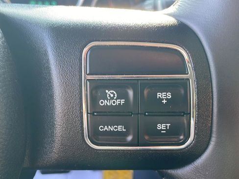 Used 2016 Jeep Wrangler Sport AWD/4WD image 14