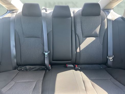 Used 2024 Honda Accord EX image 12