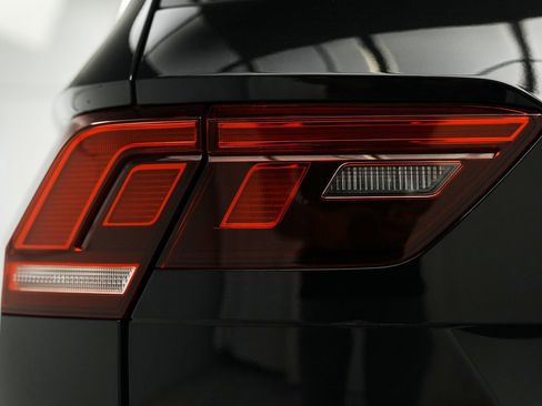 Used 2024 Volkswagen Tiguan Wolfsburg Edition image 16