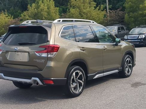 Used 2024 Subaru Forester Touring AWD/4WD image 4