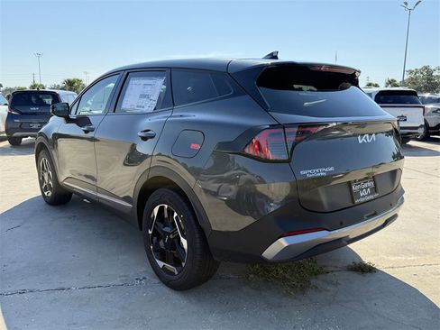 New 2026 Kia Sportage S image 6