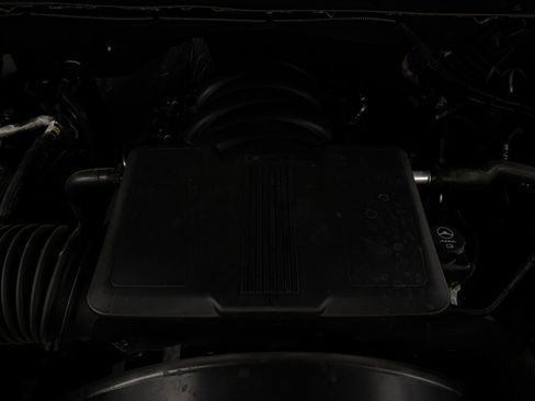 Used 2024 Chevrolet Silverado 2500 Custom AWD/4WD image 23