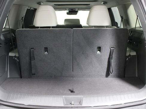 Used 2025 Hyundai Santa Fe Limited image 46