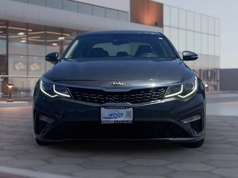 Used 2019 Kia Optima LX FWD image 3
