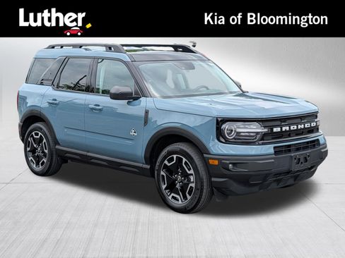 Used 2023 Ford Bronco Sport Outer Banks w/ Tech Package AWD/4WD image 1