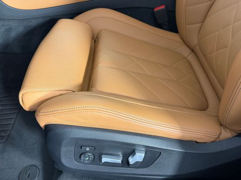 Certified 2024 BMW X5 sDrive40i w/ Premium Package image 13