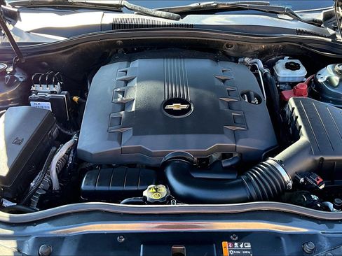 Used 2013 Chevrolet Camaro LS RWD image 8