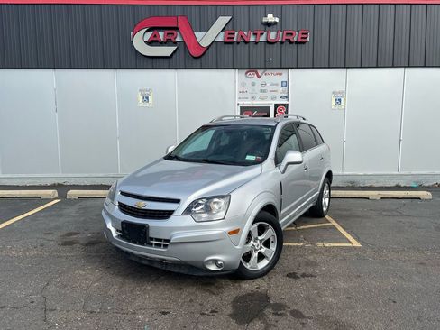 Used 2015 Chevrolet Captiva Sport LT w/ Convenience Package image 1
