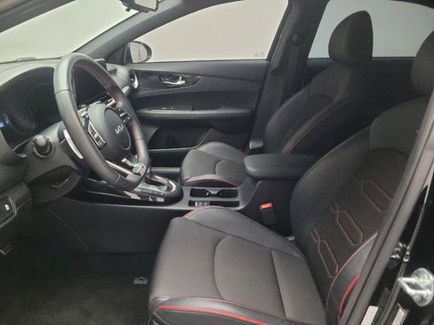 Used 2023 Kia Forte GT FWD image 17