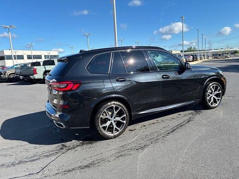 Used 2021 BMW X5 xDrive40i w/ M Sport Package AWD/4WD image 9