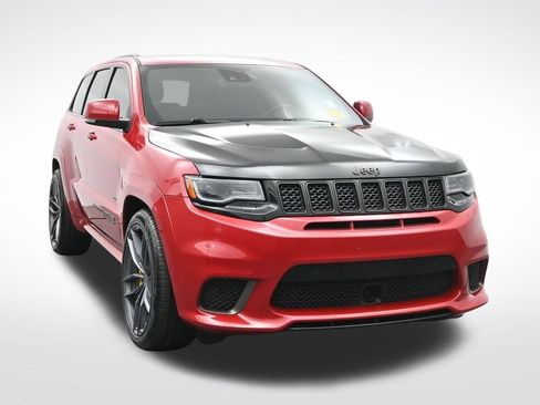 Used 2019 Jeep Grand Cherokee Trackhawk w/ Trailer Tow Group IV AWD/4WD image 3
