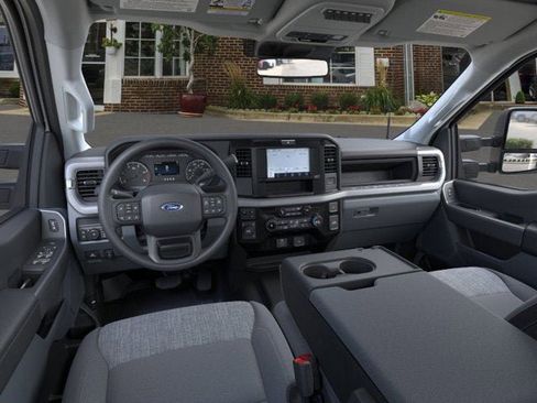 New 2026 Ford F550 4x4 SuperCab Super Duty w/ XLT Value Package image 20