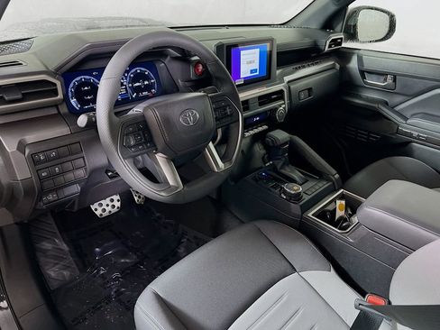 Certified 2025 Toyota Tacoma TRD Sport AWD/4WD image 10