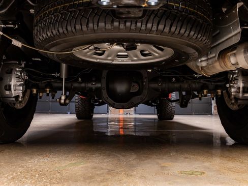 Used 2025 GMC Sierra 2500 AT4 w/ AT4 Premium Plus Package image 15