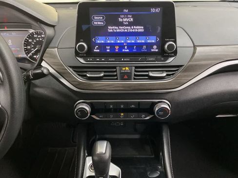 Used 2023 Nissan Altima 2.5 SV image 26