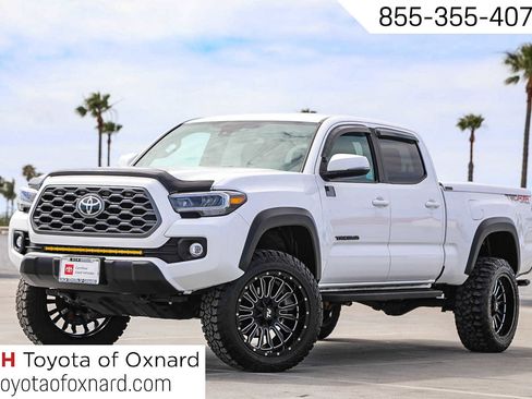 Used 2023 Toyota Tacoma TRD Off-Road AWD/4WD image 1