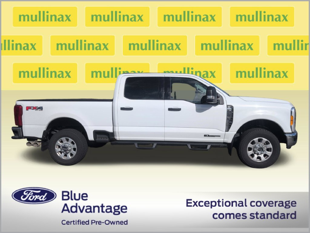 Used 2023 Ford F350 XLT w/ FX4 Off-Road Package AWD/4WD image 3