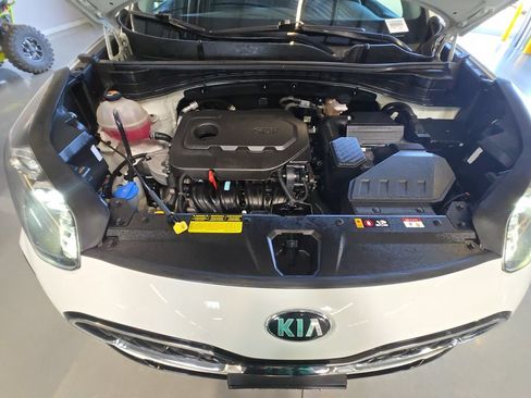 Used 2021 Kia Sportage LX AWD/4WD image 24