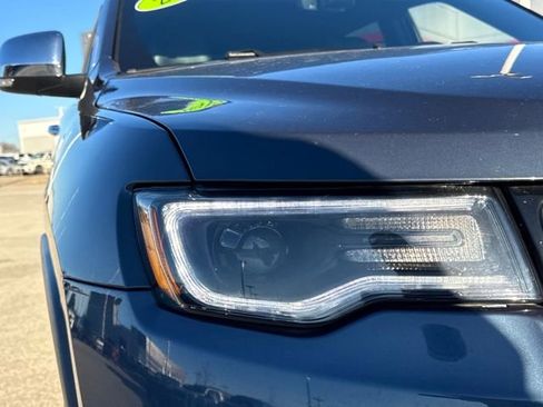 Used 2019 Jeep Grand Cherokee Limited w/ Luxury Group II image 12