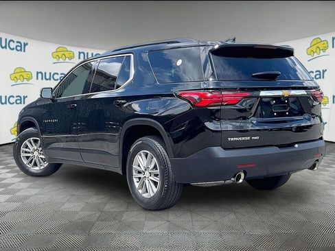 Used 2023 Chevrolet Traverse LT w/ Rear Camera Mirror Package AWD/4WD image 4