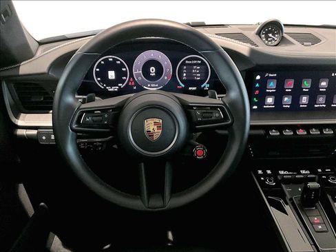 Used 2025 Porsche 911 Carrera image 16