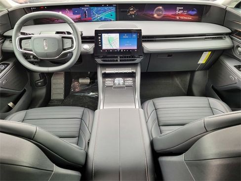 New 2026 Lincoln Nautilus Reserve image 12