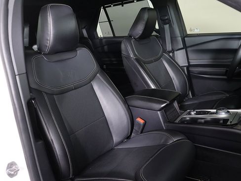 Used 2022 Ford Explorer ST w/ Equipment Group 401A image 35