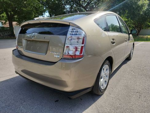 Used 2006 Toyota Prius FWD image 8
