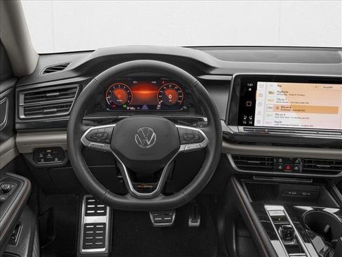 New 2026 Volkswagen Atlas Peak Edition AWD/4WD image 4