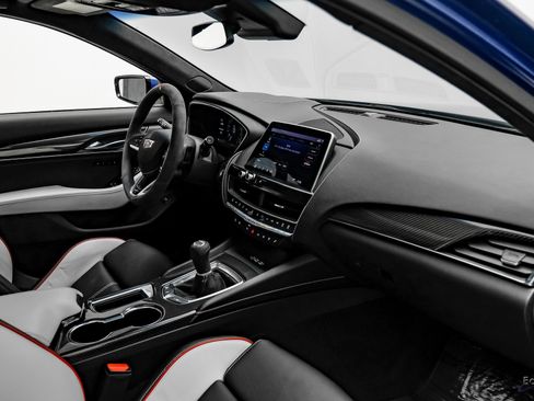 Used 2022 Cadillac CT5 V Blackwing image 44