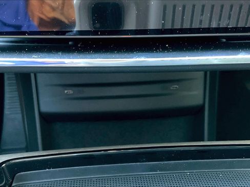 New 2025 Volvo EX90 Ultra w/ Protection Package Premier image 23