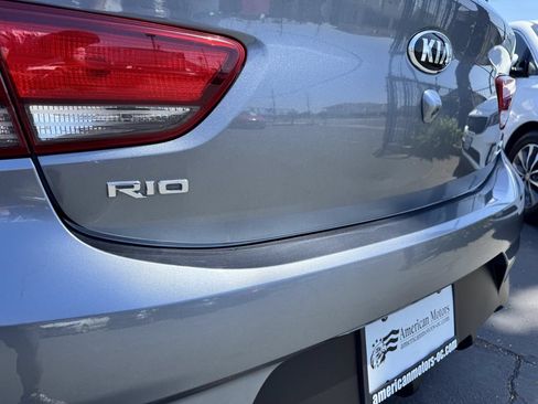 Used 2019 Kia Rio S FWD image 16