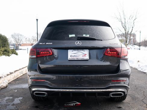 Used 2022 Mercedes-Benz GLC 300 4MATIC image 6
