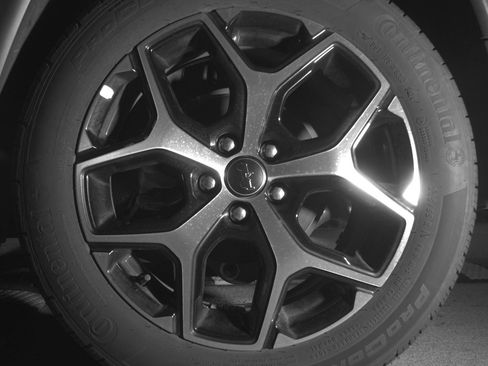 Used 2025 Jeep Compass Limited image 14