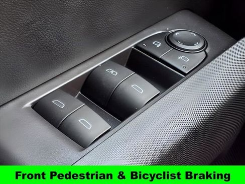 New 2025 Chevrolet Colorado LT w/ LT Convenience Package image 17