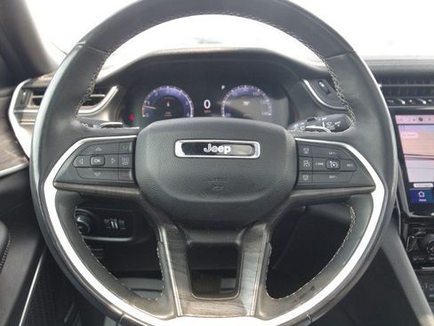 Used 2024 Jeep Grand Cherokee L Limited w/ Luxury Tech Group II AWD/4WD image 20