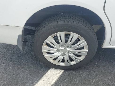Used 2014 Nissan NV200 SV w/ Technology Package FWD image 5