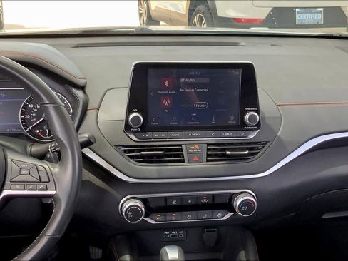 Used 2022 Nissan Altima 2.5 SR image 6