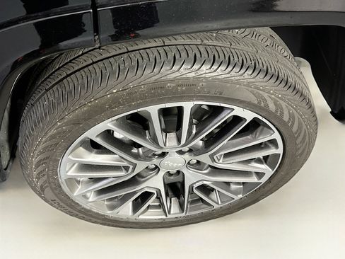 Used 2022 Jeep Compass Limited w/ Elite Group image 32