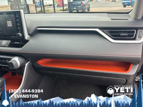 Used 2020 Toyota RAV4 Adventure AWD/4WD image 31