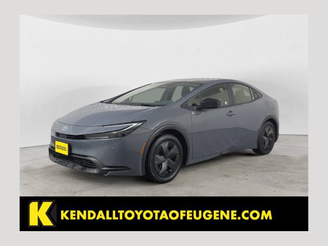 Used 2025 Toyota Prius LE FWD image 1