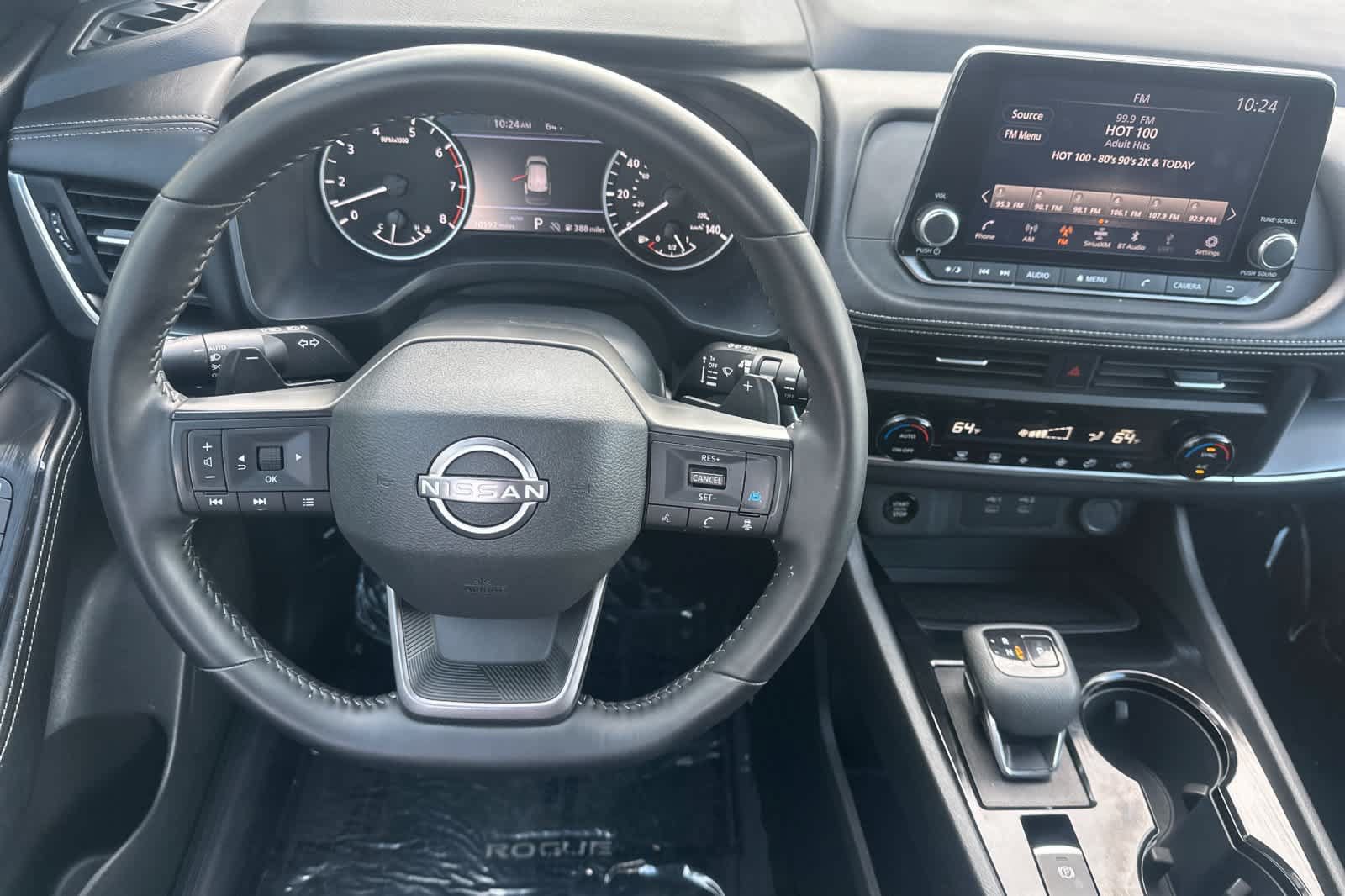 Used 2025 Nissan Rogue SV AWD/4WD image 14