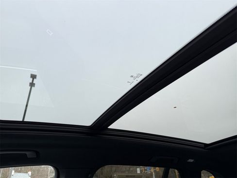 Certified 2024 BMW X5 xDrive40i w/ Premium Package image 33