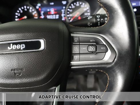Used 2022 Jeep Compass Limited AWD/4WD image 3