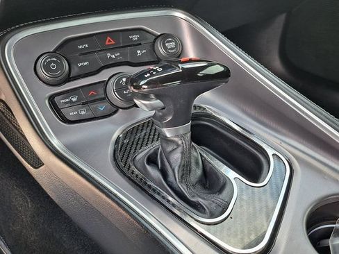 Used 2022 Dodge Challenger GT RWD image 18